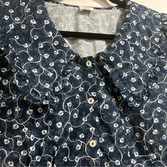 AritziaWIilfred blythe blouse ruffled prairie statement collar blue floral small - Picture 5 of 12